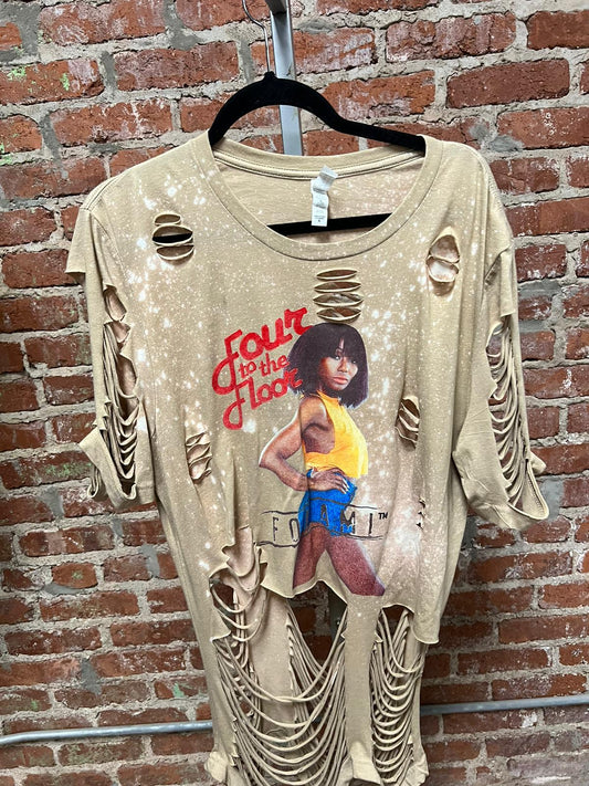 Four to the floor - Folami Vintage Ripped T-Shirt
